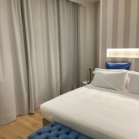 Casa Lounge Costituzione Konukevi Cagliari